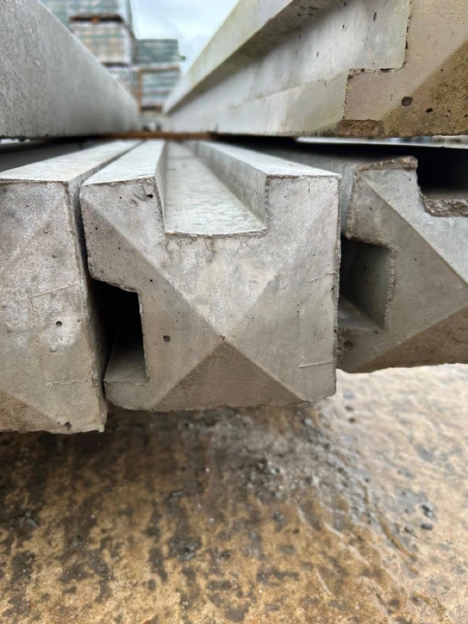 Concrete Corner Post